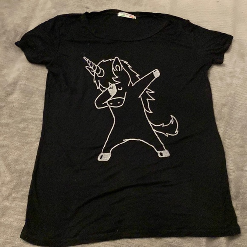 Stunning tshirt‎